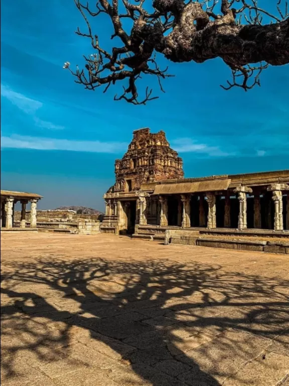 Photo of A 5 min guide on how to reach Hampi. by nusta traveller