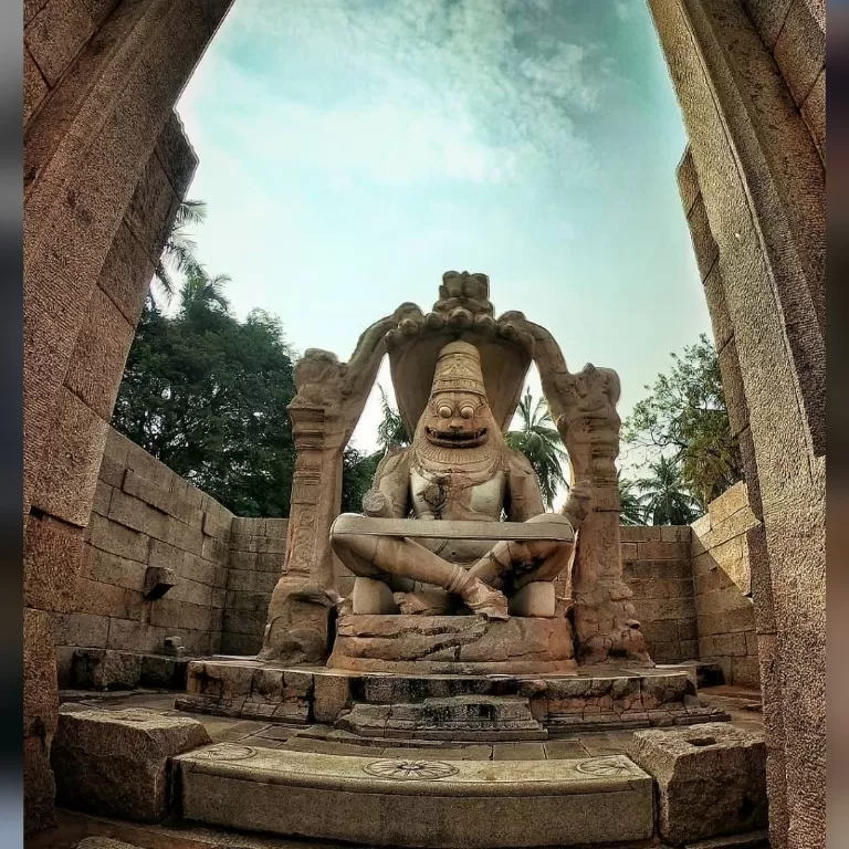 Photo of A 5 min guide on how to reach Hampi. by nusta traveller