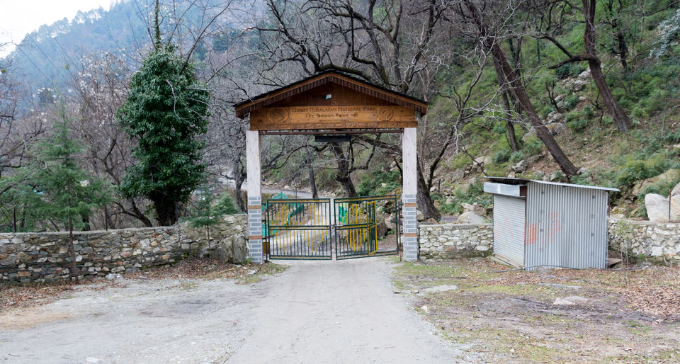 Photo of Sainj Valley - Hidden Himachal, Distt, Sainj, Himachal Pradesh, India by Sandipan Banerjee