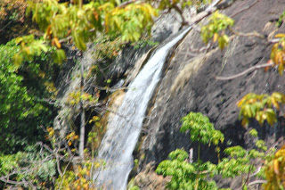 Photo of Kumbakkarai Falls, Kumbakarai Road, Tamil Nadu, India by Karthik Ramanathan