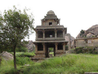 Photo of Chitradurga Fort, Chitradurga, Karnataka, India by Karthik Ramanathan