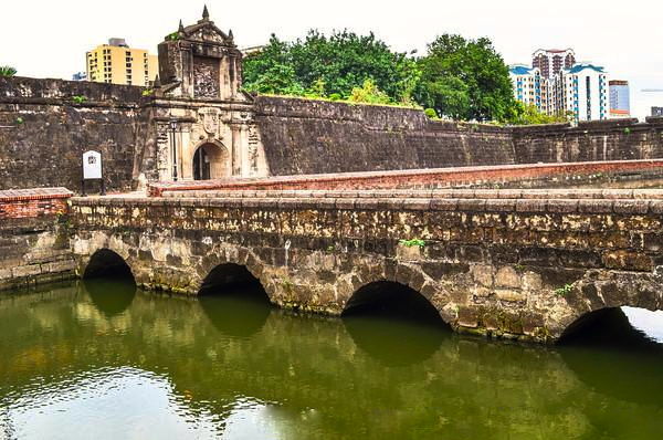 Photo of Phillipines on a Shoestring Budget 4/6 by Bob Bales