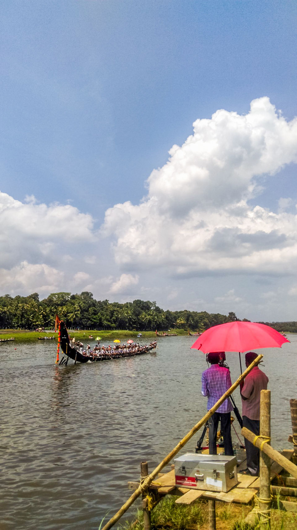 Photo of Aranmula Snakeboat Race '15 - the one race you wouldn't want to miss ;) 9/30 by Jerrin Issac