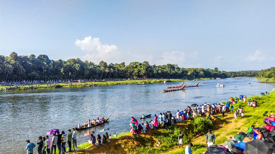 Photo of Aranmula Snakeboat Race '15 - the one race you wouldn't want to miss ;) 27/30 by Jerrin Issac