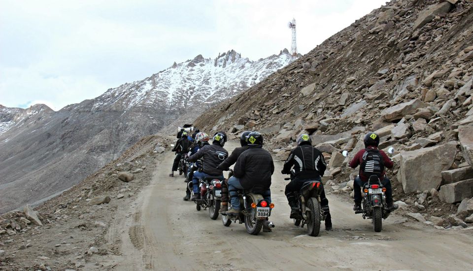Photo of Dream roadtrip to LEH LADAKH ~ Earth's Heaven~ by themilemuncher (Rakshit Makkar)