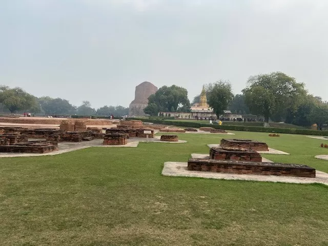 Photo of Sarnath, Varanasi, Uttar Pradesh, India by Pooja Agrawal