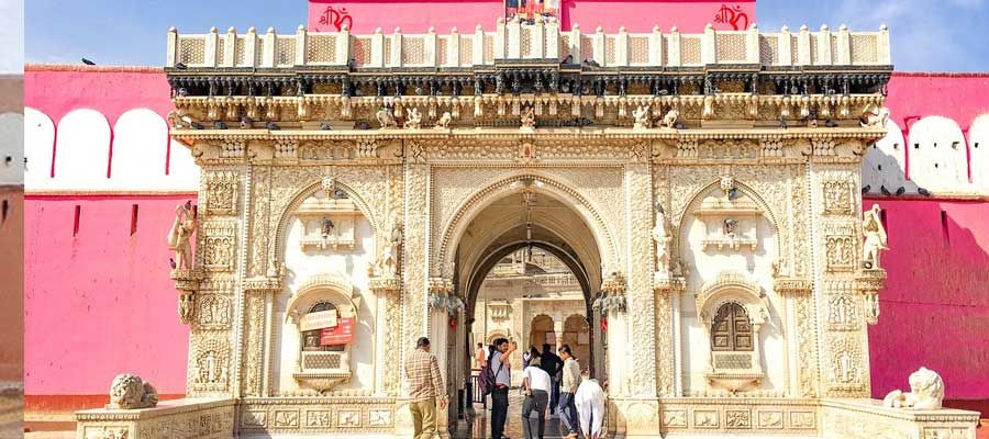 Photo of Majestic Temples of Bikaner 1/4 by Junagarh Fort