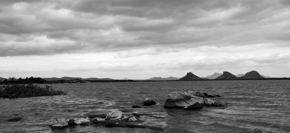 Photo of Krishnagiri Dam & Rayakottai 'fort': A 1 day double treat, near Bangalore again ! 9/10 by Raj Abhishek