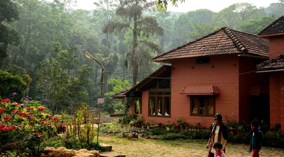 homestay near tadiandamol trek