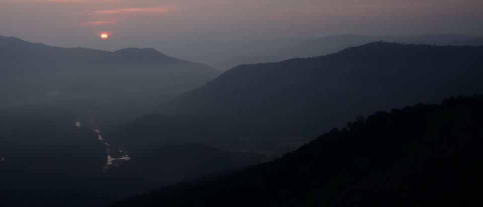 Photo of 2 Waterfalls and a Sunset Point - A perfect weekend getaway in North Karnataka ! 5/15 by Raj Abhishek