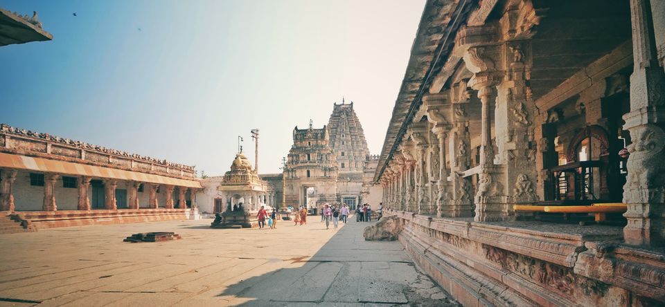 Photo of Sri Virupaksha Temple, Hampi, Karnataka, India by Raj Abhishek