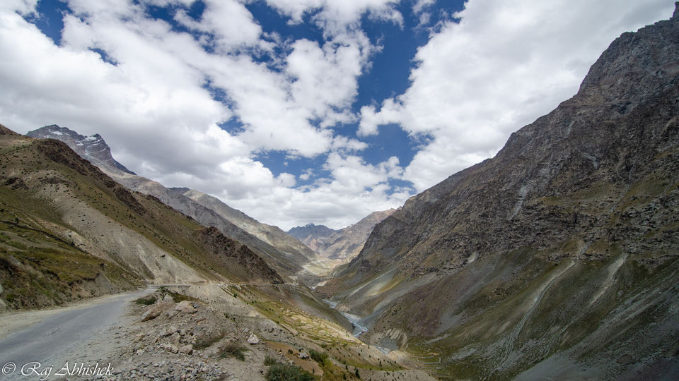 Photo of That quintessential trip in the Himalayas: Manali to Leh in September by Raj Abhishek