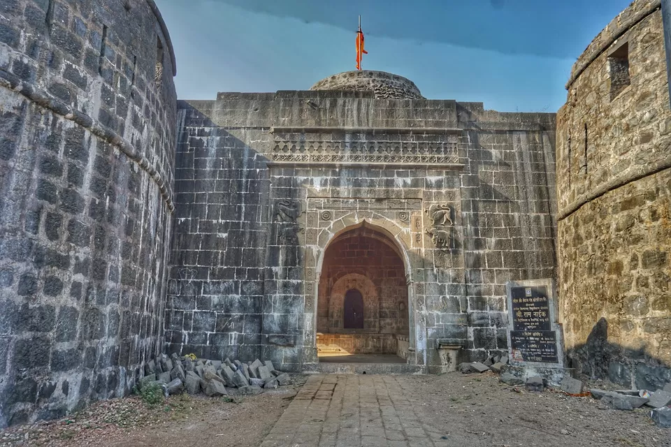 Photo of Arnala Fort, Arnala, Maharashtra, India by Prathamesh Sawant