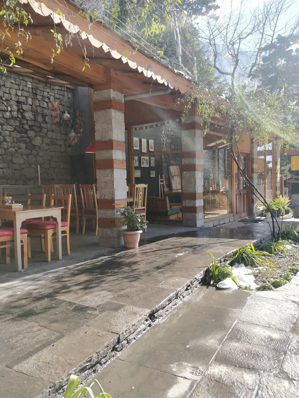 Photo of Johnson Lodge & Spa, Circuit House Road, Siyal, Manali, Himachal Pradesh, India by Karishma KS