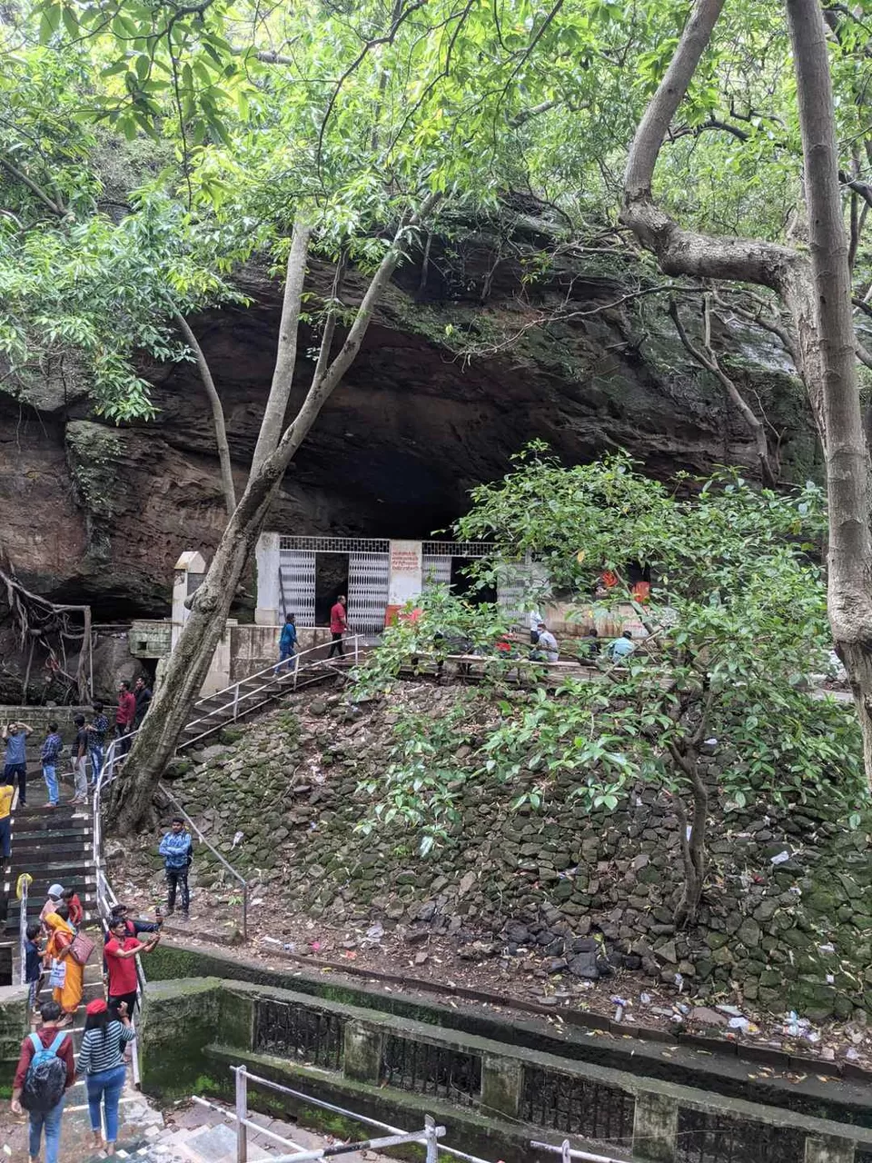 Photo of Mahadev Temple, Mahadeo Road, [no name], Pachmarhi, Madhya Pradesh, India by Ishita Das