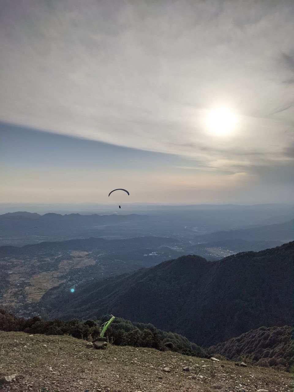 Photo of Billing Valley, Biling, Himachal Pradesh by Ishita Das