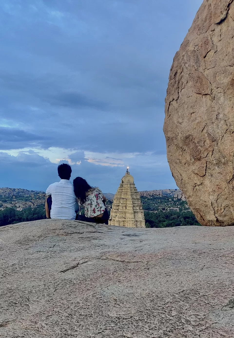 Photo of Hemakuta Hill Temple, Hampi, Karnataka by Ajinkya Sabale