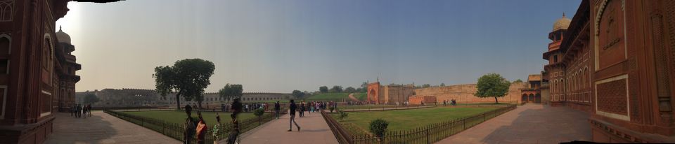 Photo of Agra-FatehpurSikri-Bharatpur-Mathura-Vrindavan weekend Trip from Gurgaon On my Royal Enfield 3/12 by Rupesh Rai