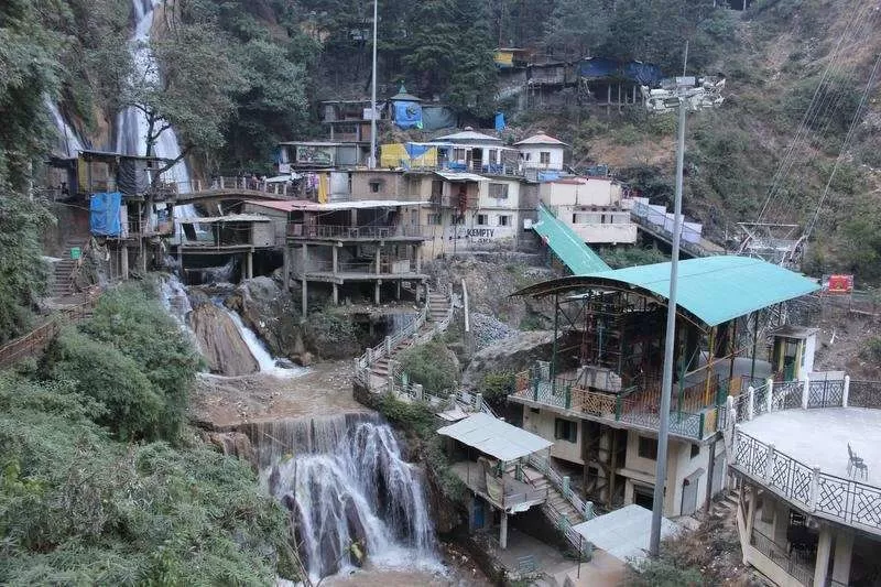 Photo of Kempty Falls, Lakhwad, Kempty, Mussoorie, Uttarakhand, India by SSURABHI PAWAAR