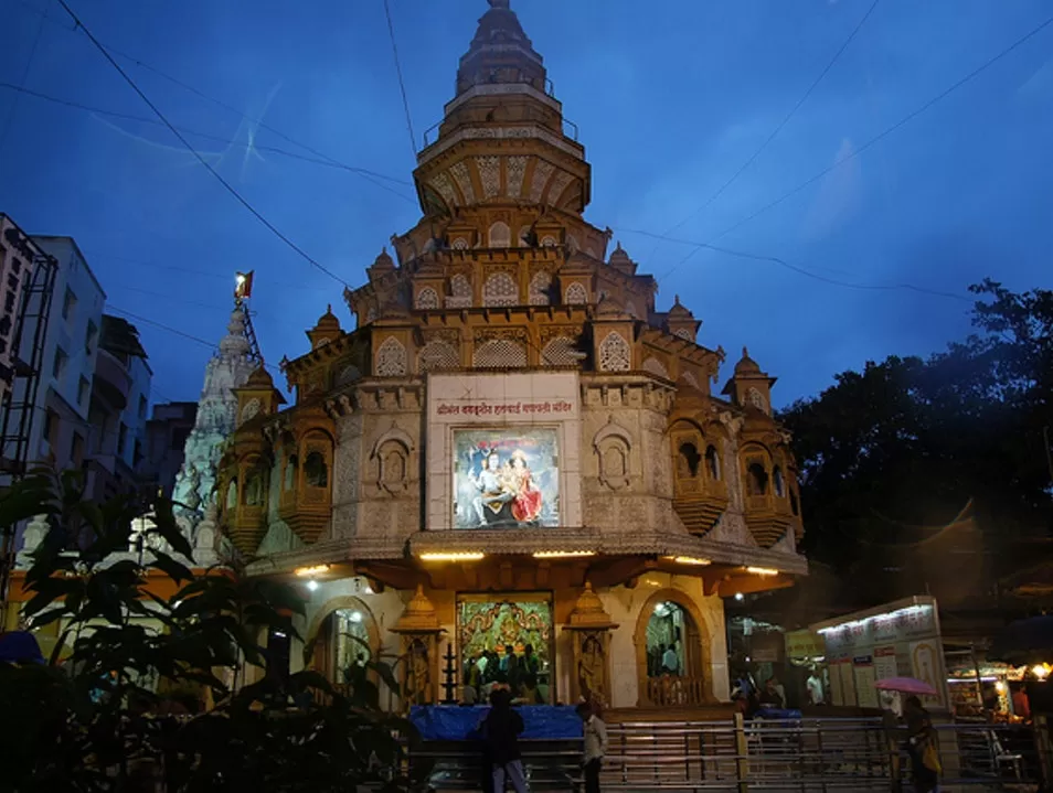 Photo of Shreemant Dagdusheth Halwai Ganpati Mandir, Chhatrapati Shivaji Maharaj Road, Budhwar Peth, Pune, Maharashtra, India by SSURABHI PAWAAR