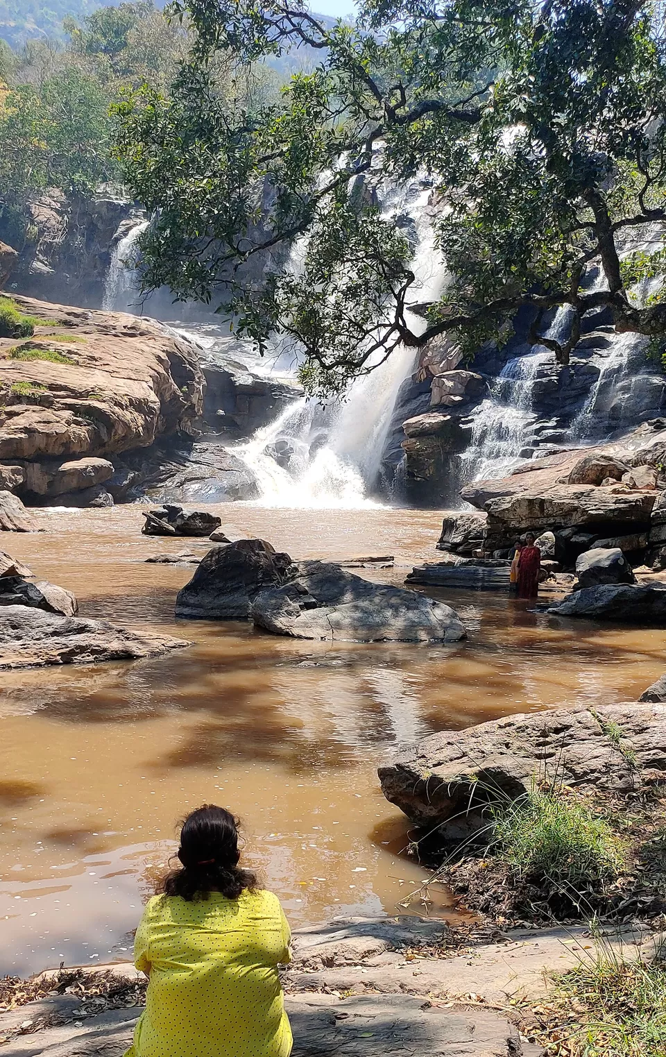 Photo of Thoovanam Waterfalls, Marayoor, Kerala, India by DeePassionateWanderer