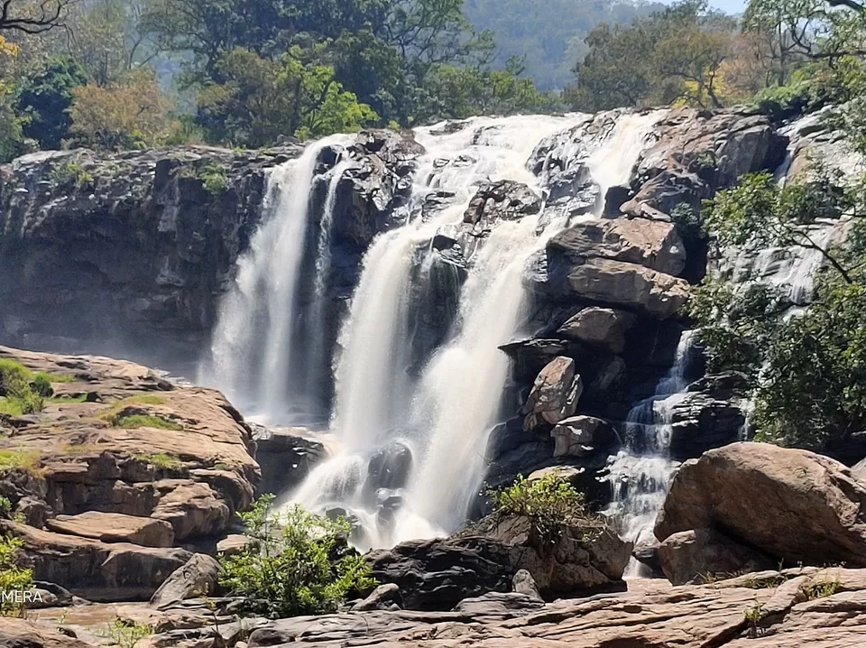 Photo of Thoovanam Waterfalls, Keezhanthoor, Kerala by DeePassionateWanderer