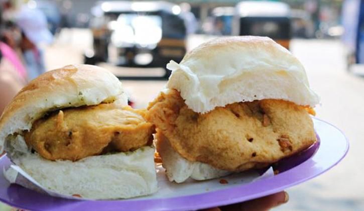 Photo of Top 10 Street foods one must have in Mumbai 1/10 by Abel Joseph