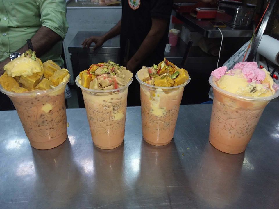 Photo of Top 10 Street foods one must have in Mumbai 10/10 by Abel Joseph
