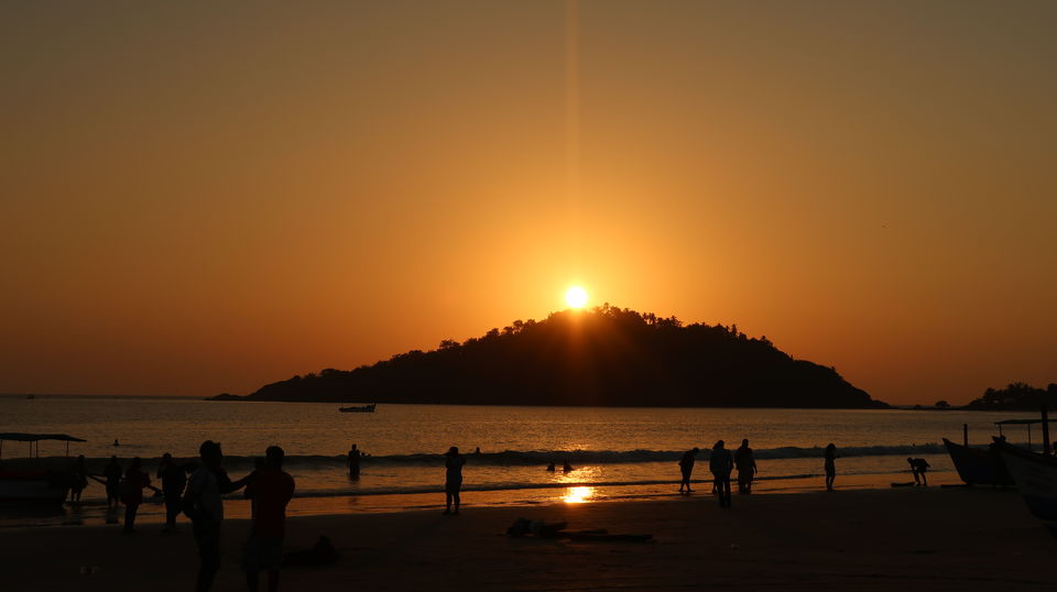 Photo of Can't Decide Where to Go? These 7 Things Will Tell You If You're a North or South Goa Person! by Savvy Fernweh