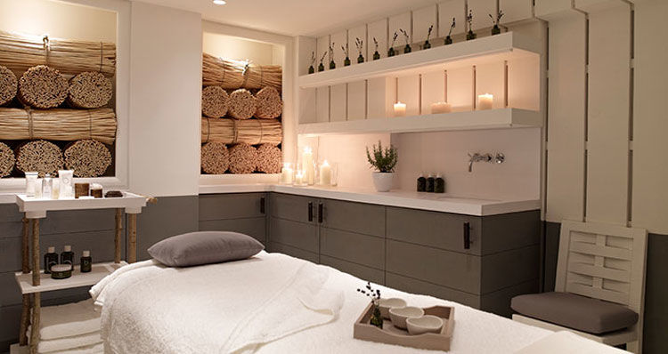 Photo of The Berkeley Health Club & Spa, Wilton Place, London, United Kingdom by Veronica May