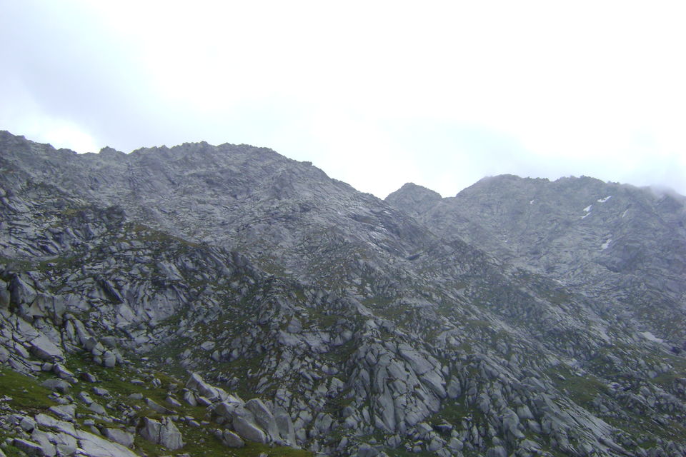 Photo of Indrahar Pass Trek – Exhilarating Adventures beyond Triund 31/44 by Rachit Pathak
