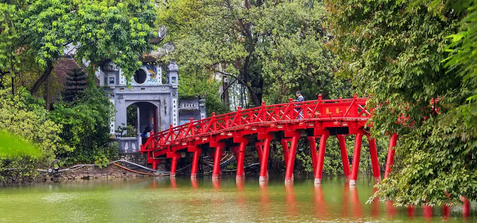 Photo of Hanoi, Hoàn Kiếm, Hanoi, Vietnam by Michael William