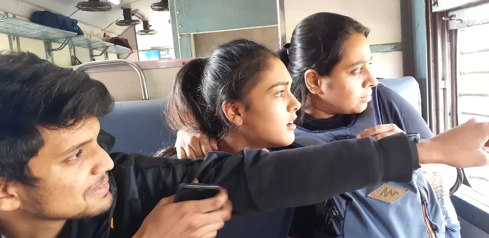 Photo of Bangalore Railway Station Back Gate, M.G. Railway Colony, Majestic, Bengaluru, Karnataka by Surabhi Keerthi