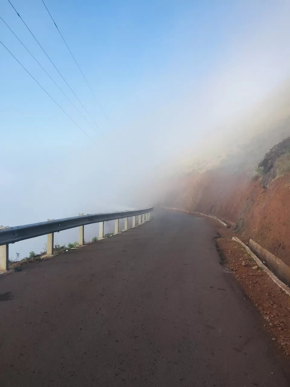 Photo of Mullayanagiri, Chikmagalur, Karnataka, India by Surabhi Keerthi