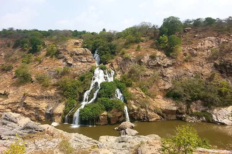 Photo of Chunchi Waterfalls, Kanakapura, Karnataka, India by Surabhi Keerthi