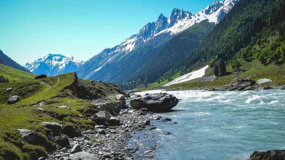 Photo of A Glimpse into the Timeless Traditions of Kashmir's Dard Community at Shinon Meeras by Srishti (still.winds)