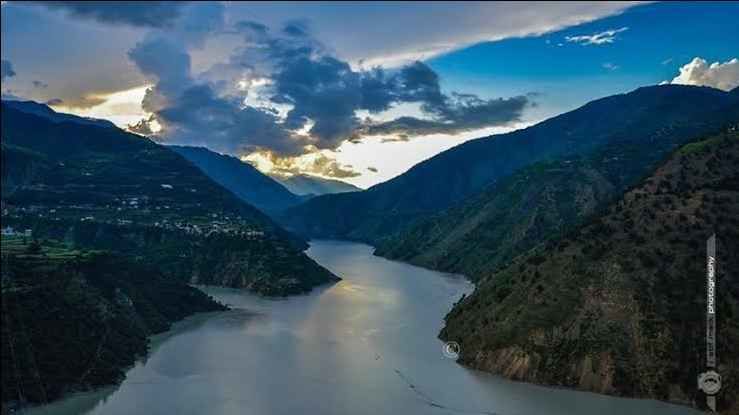 Photo of Here's Why Chenab Valley Should Be On Your Travel Bucket List | #StayhomeStaysafe by still.winds