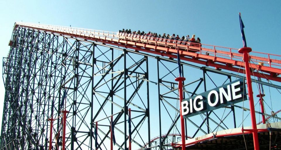 Photo of Rollercoaster Riders Had to Climb Down 200 Feet as UK's Tallest Roller Coaster Stopped Midway by Srishti (still.winds)