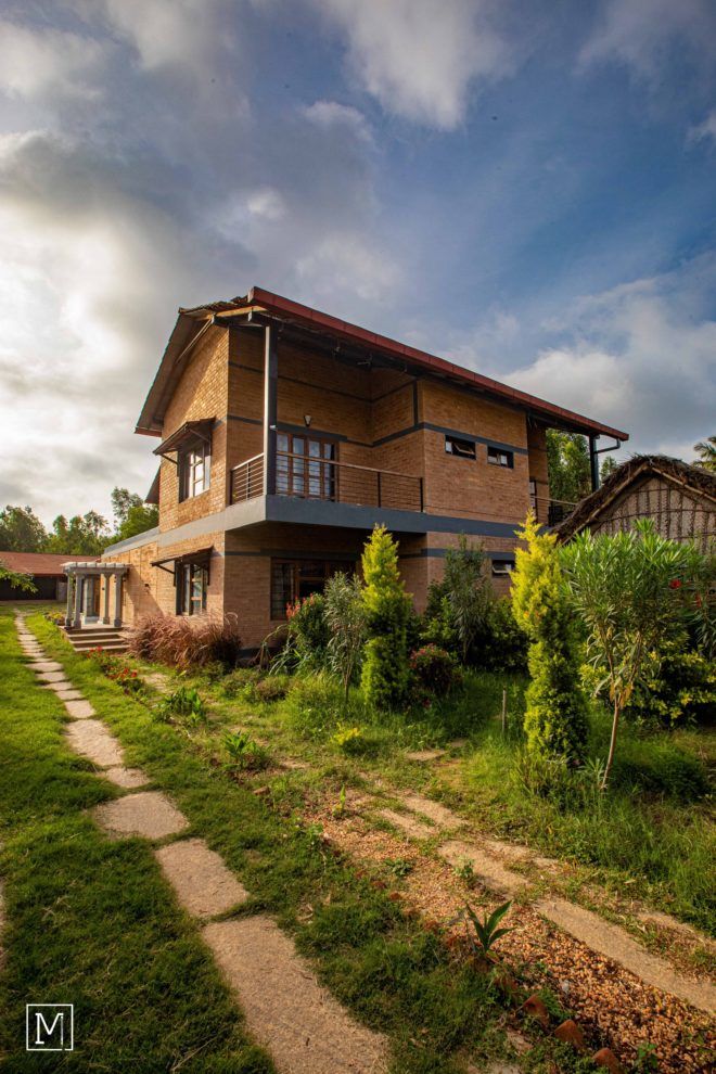 Photo of Experience India’s Farm-Stay Holidays with a Twist, Book an Anti-resort, with WiFi and Cows 9/12 by Srishti (still.winds)