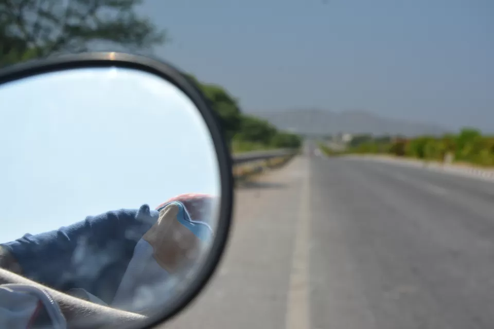 Photo of Mount Abu by Anudeep Mathur