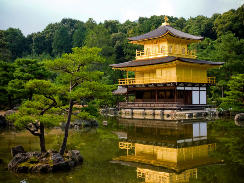 Photo of Coexistence of Shinto and Buddhism in Japan 2/8 by Karan Thapa