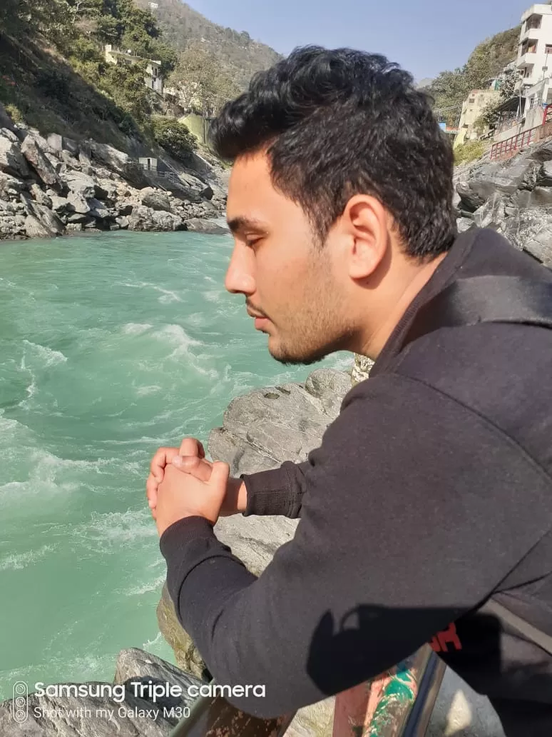 Photo of Devprayag by SUMIT BISHT - Ek Ghummkad 🔥