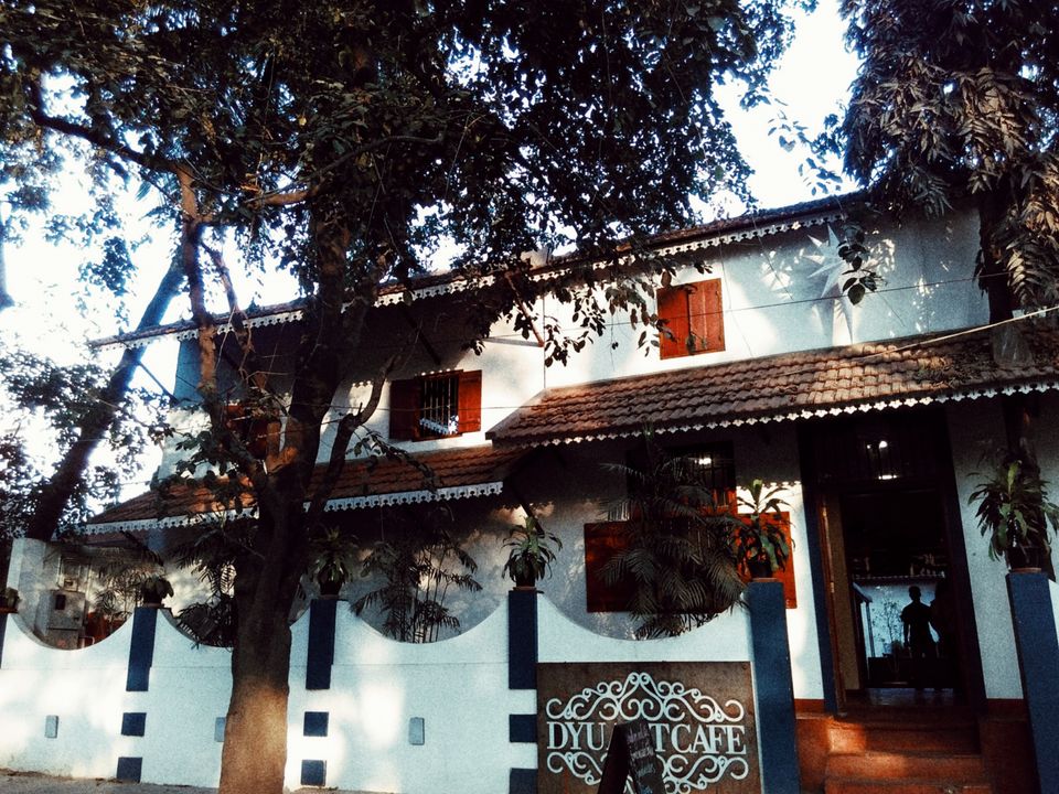 Photo of Bangalore by Himadri Sharma