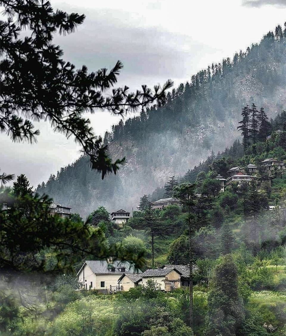 Photo of जीभी गांव में देखने को मिलती है हिमाचल की अनछुई खुबसूरती by Yadav Vishal