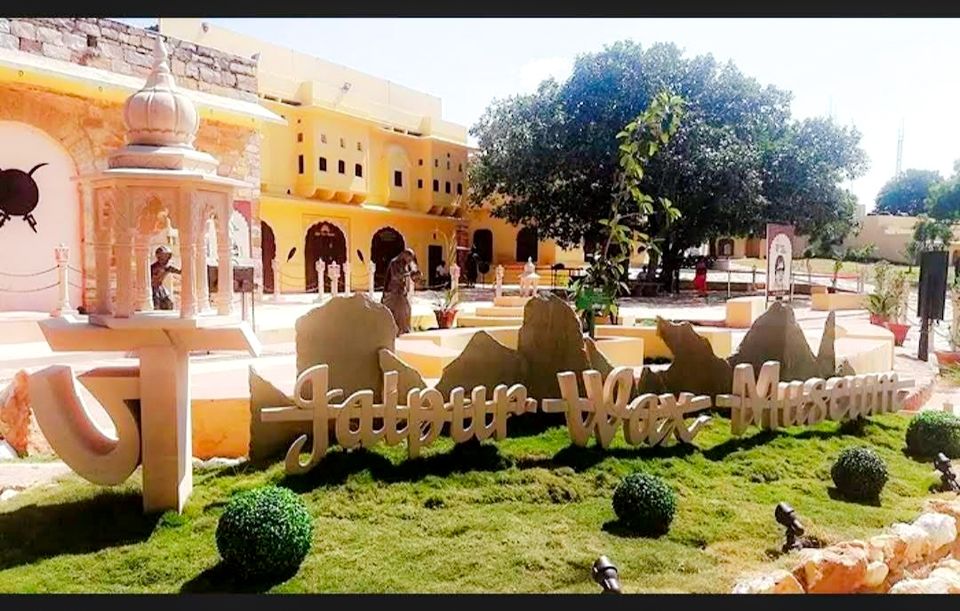 Photo of एक ही छत के नीचे इतिहास, कला और संस्कृति का अनोखा संगम हैं जयपुर का "वैक्स म्यूजियम" by Yadav Vishal