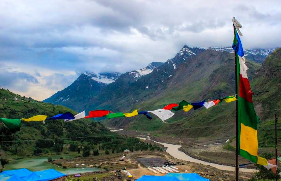 Photo of किसी बच्चे की मासूमियत की तरह ही खूबसूरत हैं हिमाचल प्रदेश का सिसु गांव by Yadav Vishal