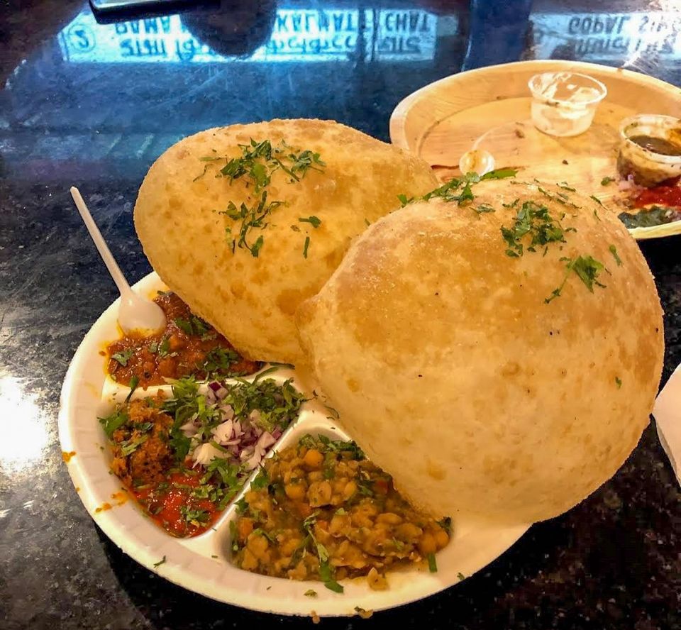 Photo of मसाला चौक : एक ओपन-एयर फ़ूड कोर्ट जहां सभी लोकप्रिय स्ट्रीट फूड इकट्ठे एक जगह पर ही मिल जाते हैं। by Yadav Vishal