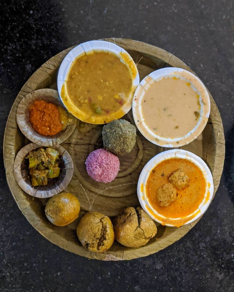 Photo of मसाला चौक : एक ओपन-एयर फ़ूड कोर्ट जहां सभी लोकप्रिय स्ट्रीट फूड इकट्ठे एक जगह पर ही मिल जाते हैं। by Yadav Vishal