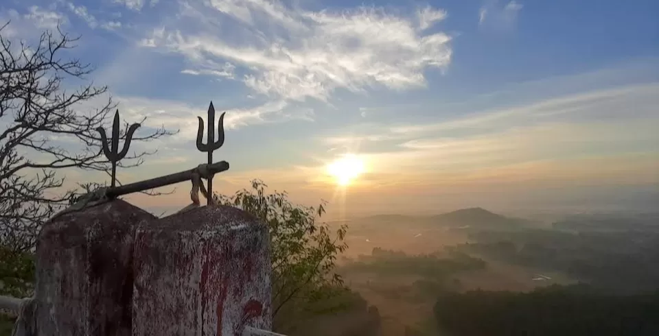 Photo of पार्वती मन्दिर,असम की सारी ख़ूबसूरती को खुद में समाए बैठा हैं। by Yadav Vishal