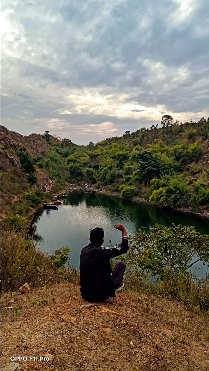 Photo of रीवा से 90km दूर इस गांव की ख़ूबसूरती से पर्यटक अभी भी हैं अनभिज्ञ by Yadav Vishal